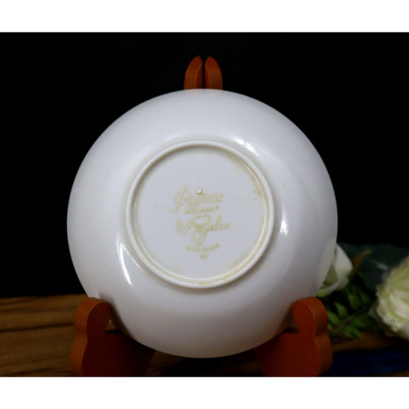 Vintage Roymac Melmac By Royalon White Clown Bowl 6" Cereal Soup Made in USA - Picture 3 of 5